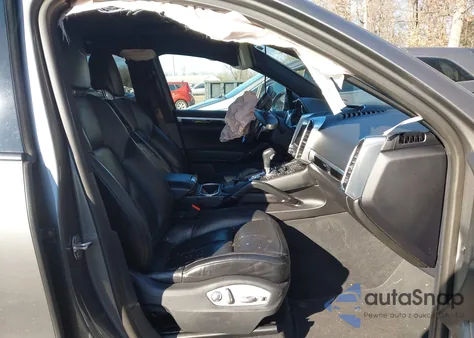 2018 Porsche Cayenne Platinum Edition from USA, damaged, VIN WP1AA2A25JKA00173